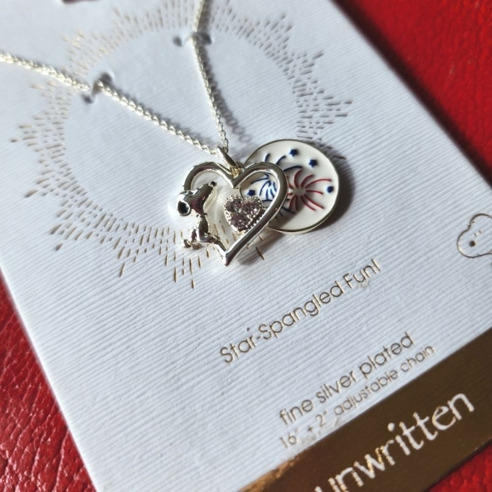 Peanuts Snoopy Star Spangled Charm Necklace, sterling silver by Unwritten